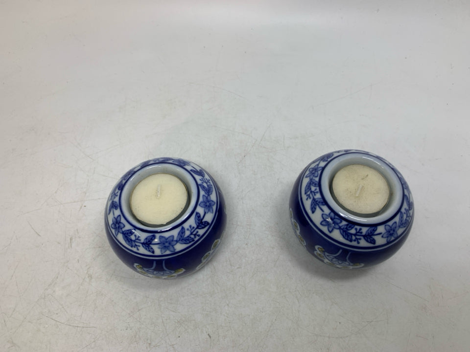 2 COBALT BLUE FLORAL CERAMIC ASIAN STYLE TEA LIGHT HOLDERS.