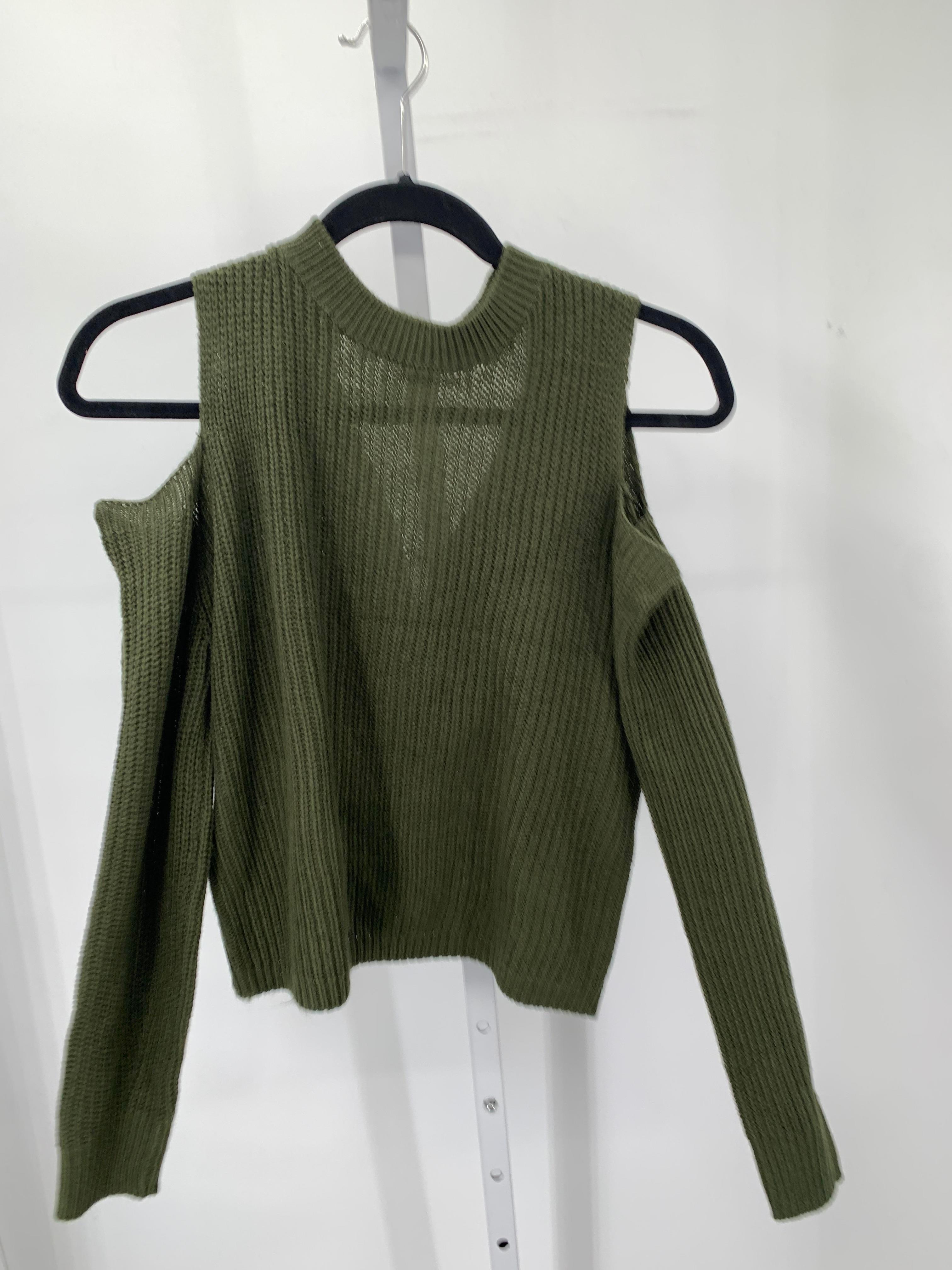 Size Medium Juniors Long Sleeve Sweater