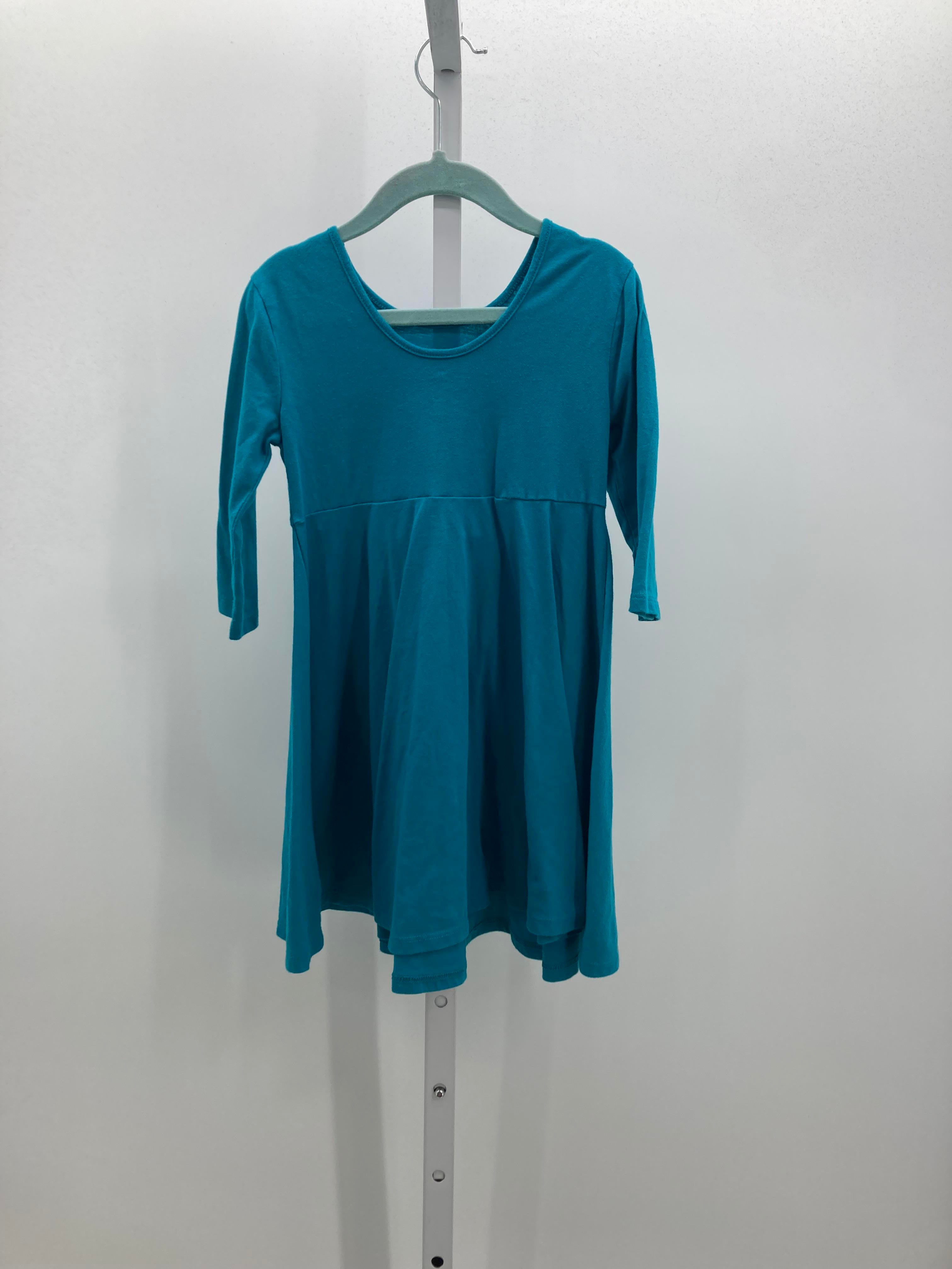 Old Navy Size 5T Girls Long Sleeve Dress