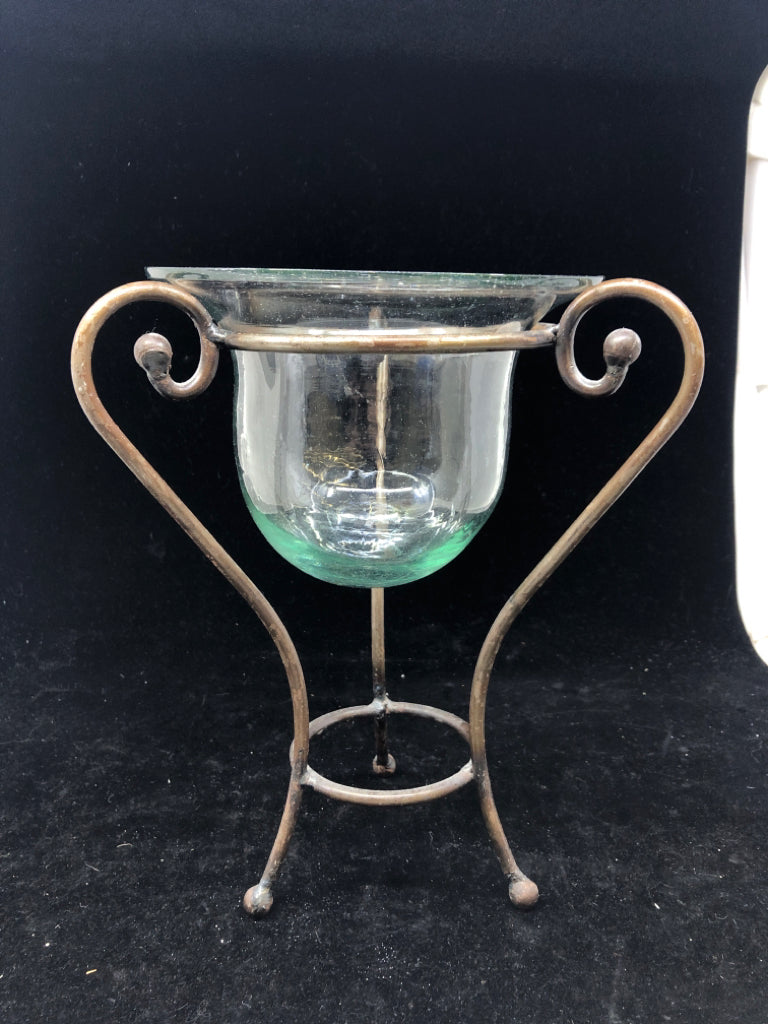 METAL SCROLL STAND W/ GLASS INSERT CANDLE HOLDER.