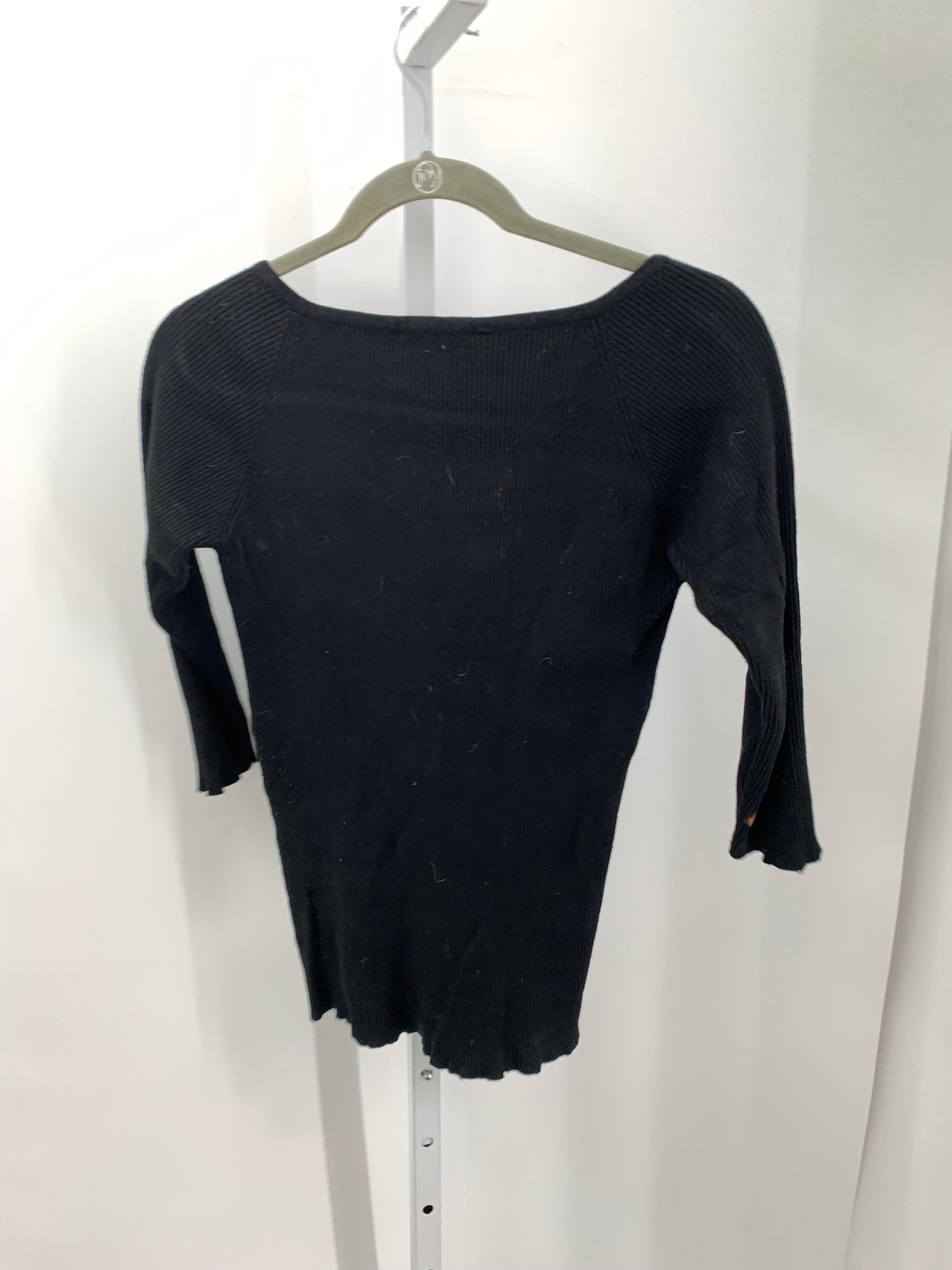 Carmen Marc Valvo Size Medium Misses 3/4 Sleeve Sweater