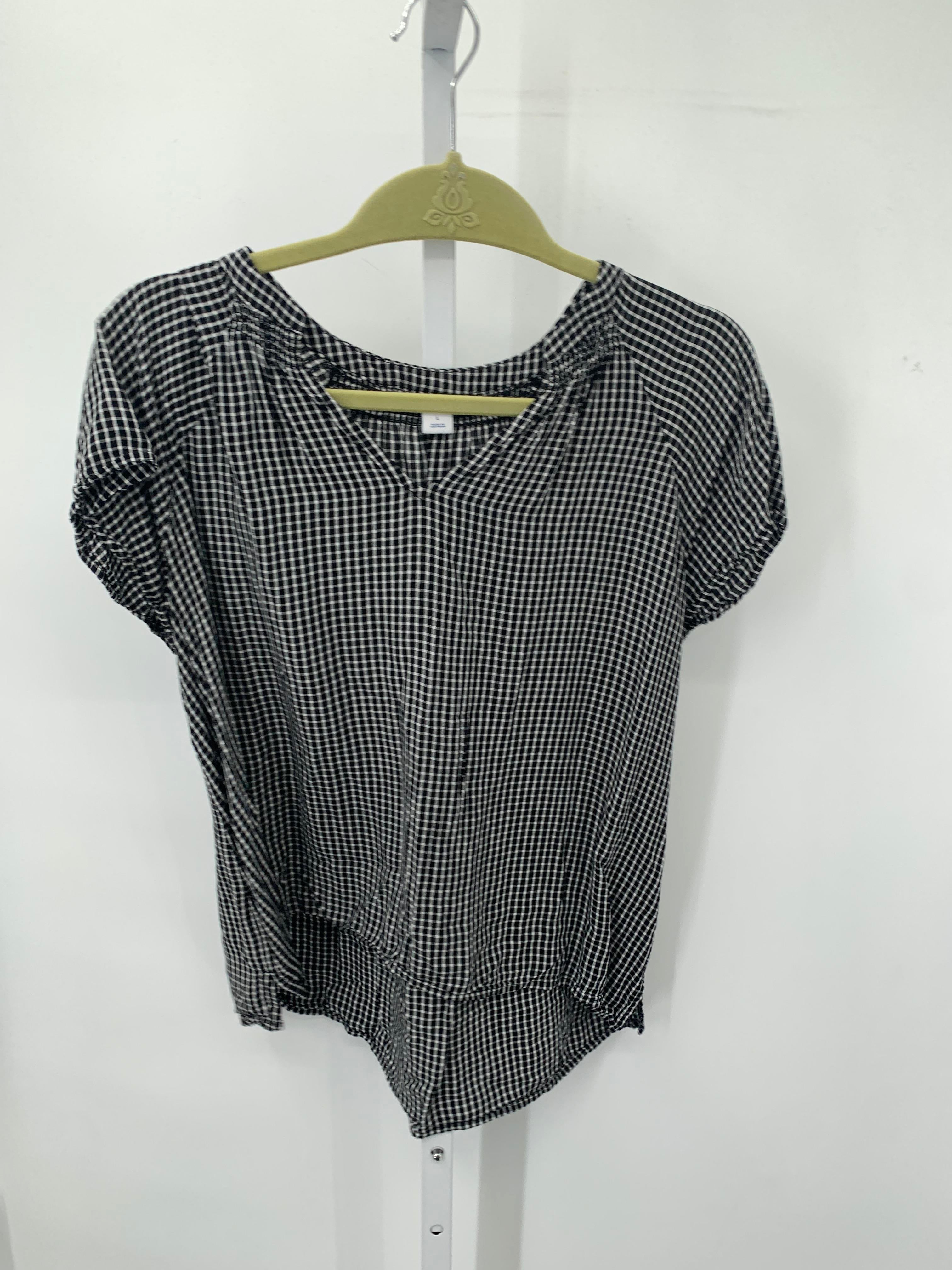 Old Navy Size Large Misses Short Sleeve Shirt