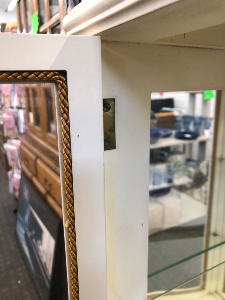 ANTIQUE STYLE MILANO CREAM DISPLAY CURIO CABINET.