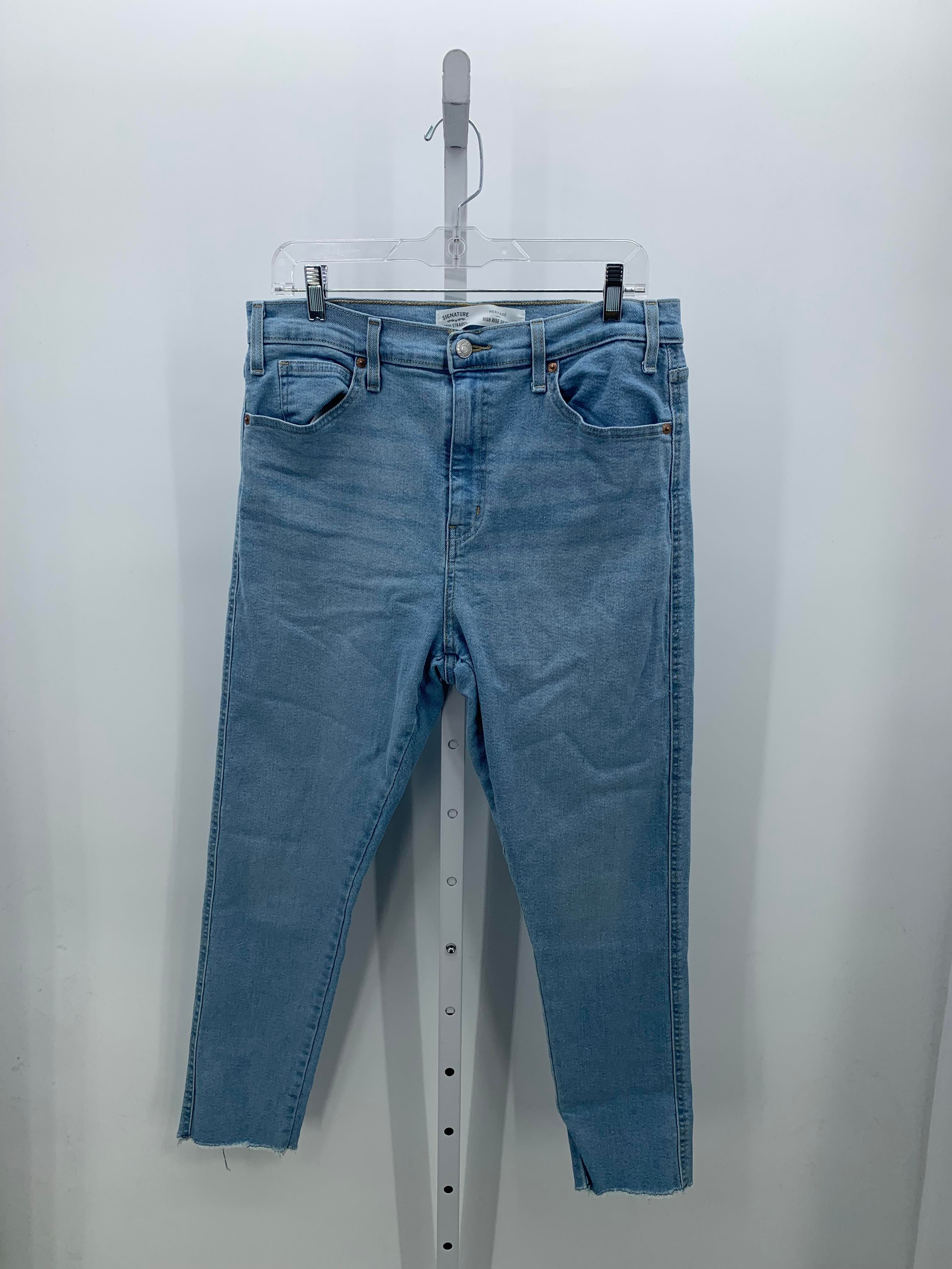 Levis Size 14 Misses Jeans