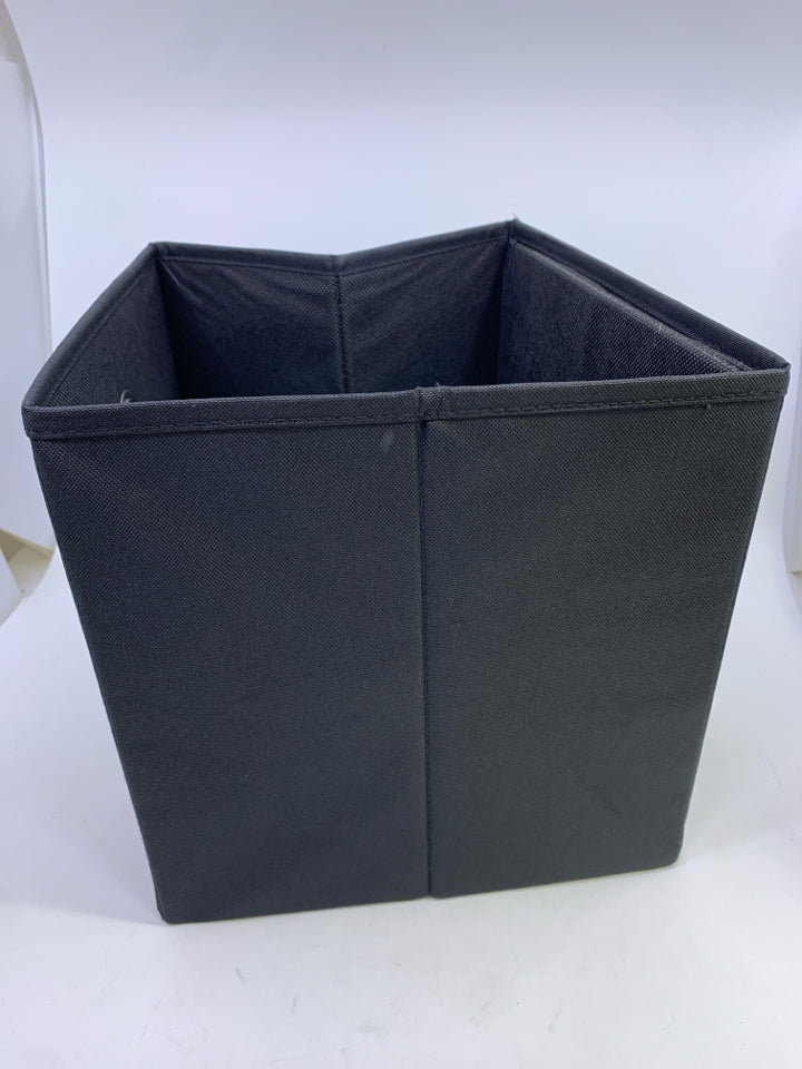 BLACK CANVAS FABRIC STORAGE BIN.