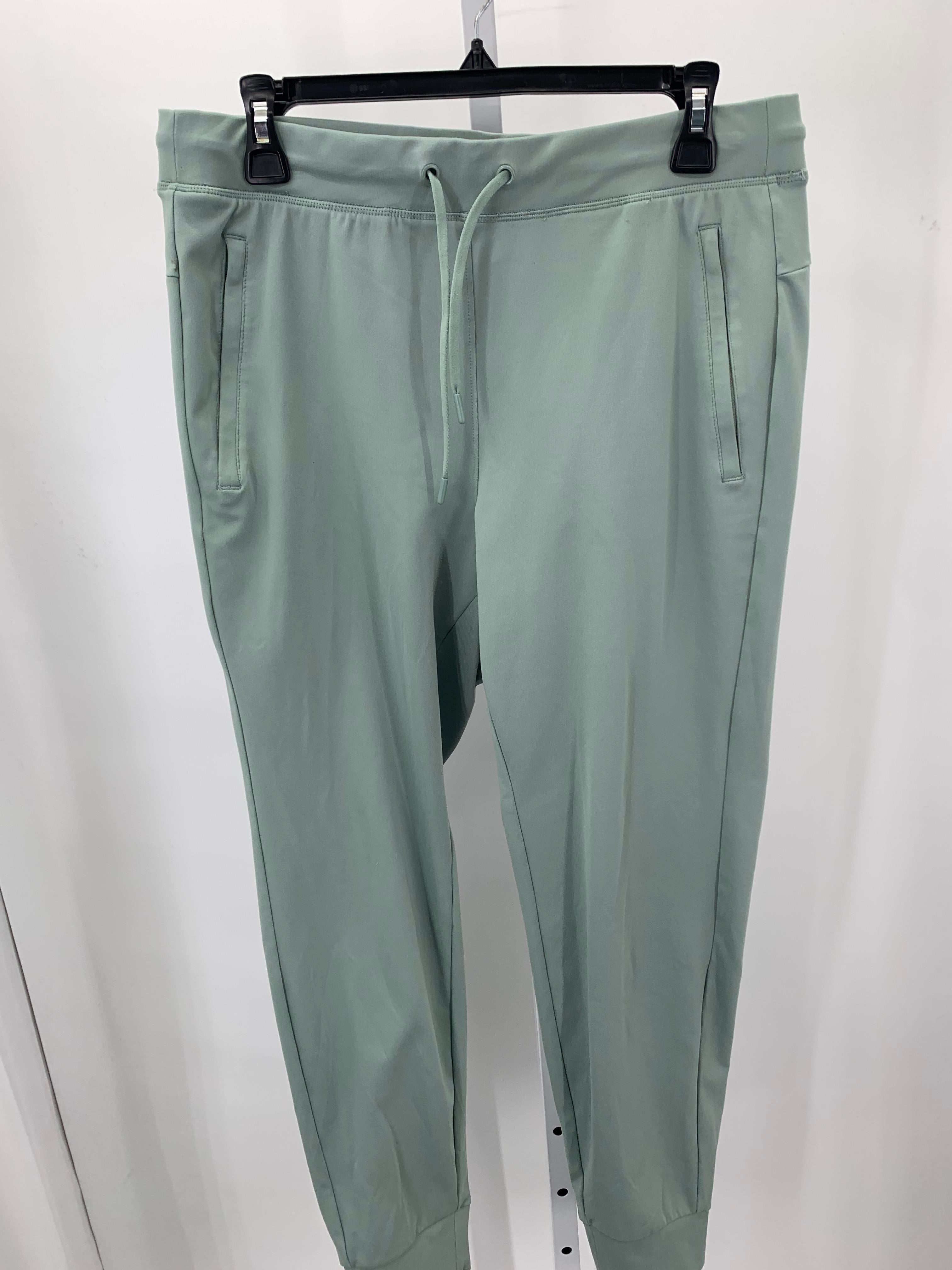 Yogalicious Size Large Misses Sweat Pants