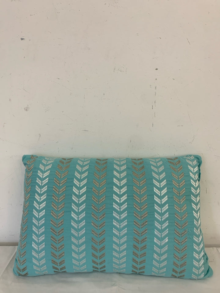 TEAL W GREY AND WHITE PILLOW.