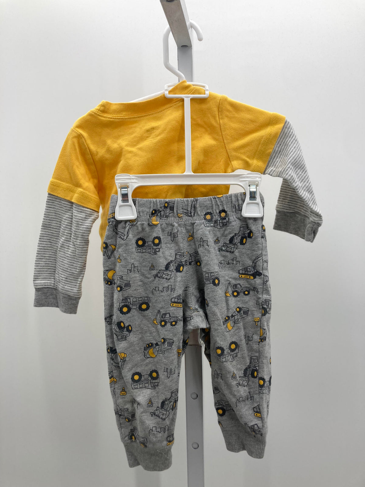 MOMMY DIGS ME TRUCKS SHIRT AND PANTS
