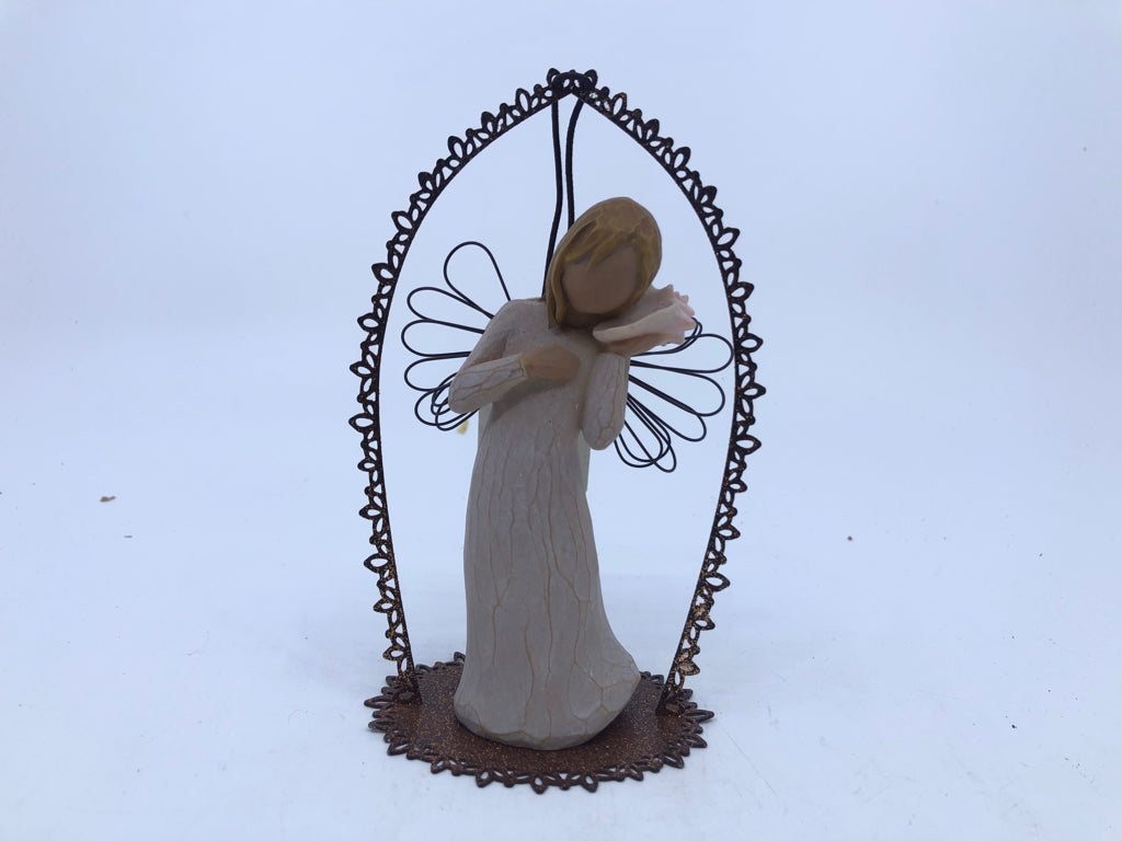 WILLOW TREE THINKING OF YOU W/ METAL ARCH GIRL HOLDING SHELL.