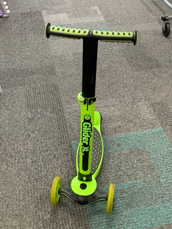 Yvolution  Glider Kick & Roll Scooter