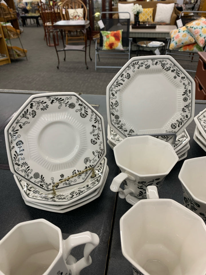 27 PC VTG IRONSTONE DISH SET SRVC FOR 4.