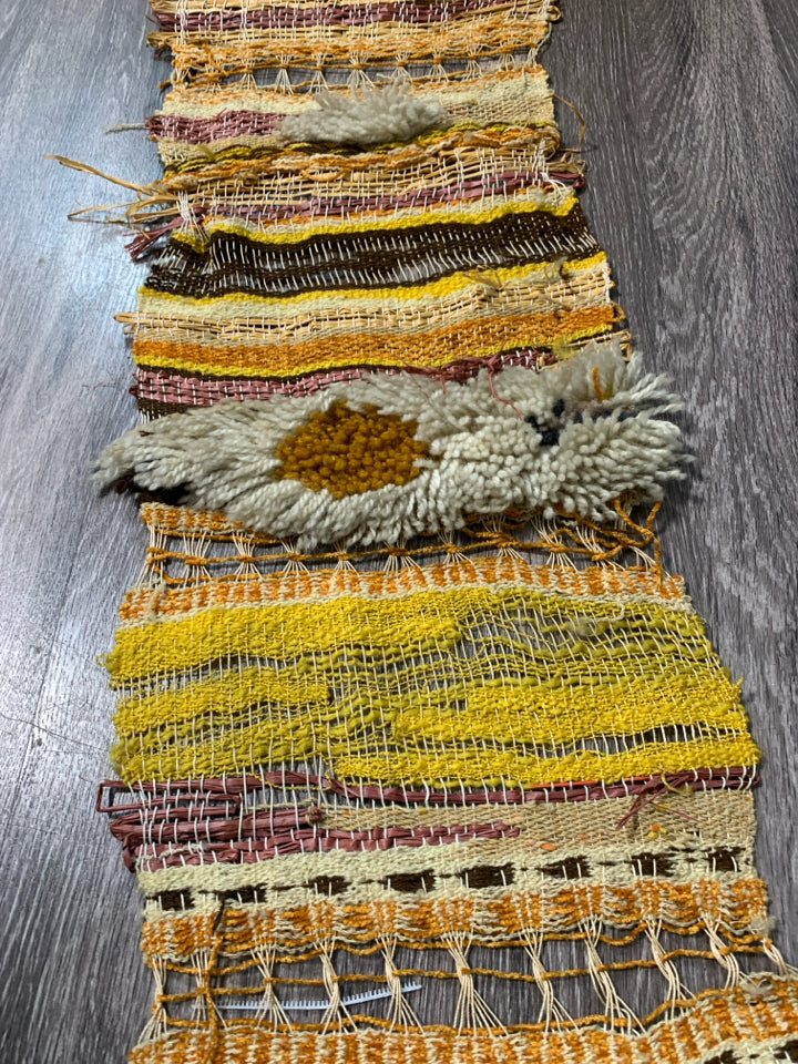 LONG STRIPED WOVEN TAPESTRY.