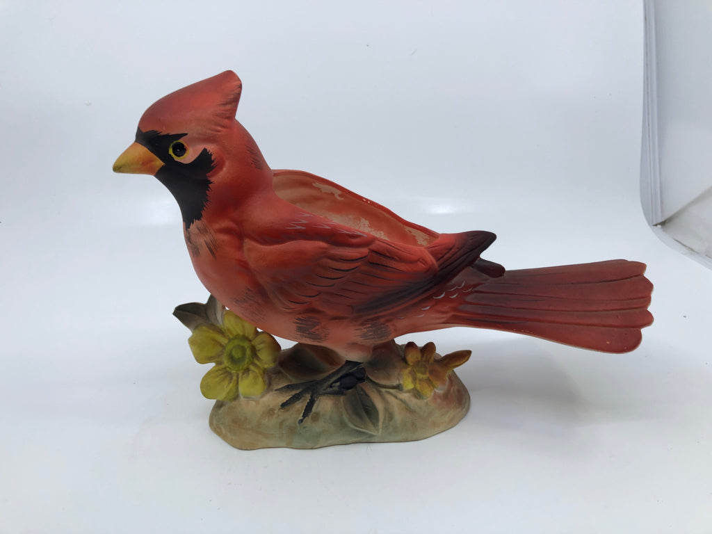 VTG CERAMIC CARDINAL SHAPED VASE/PLANTER.