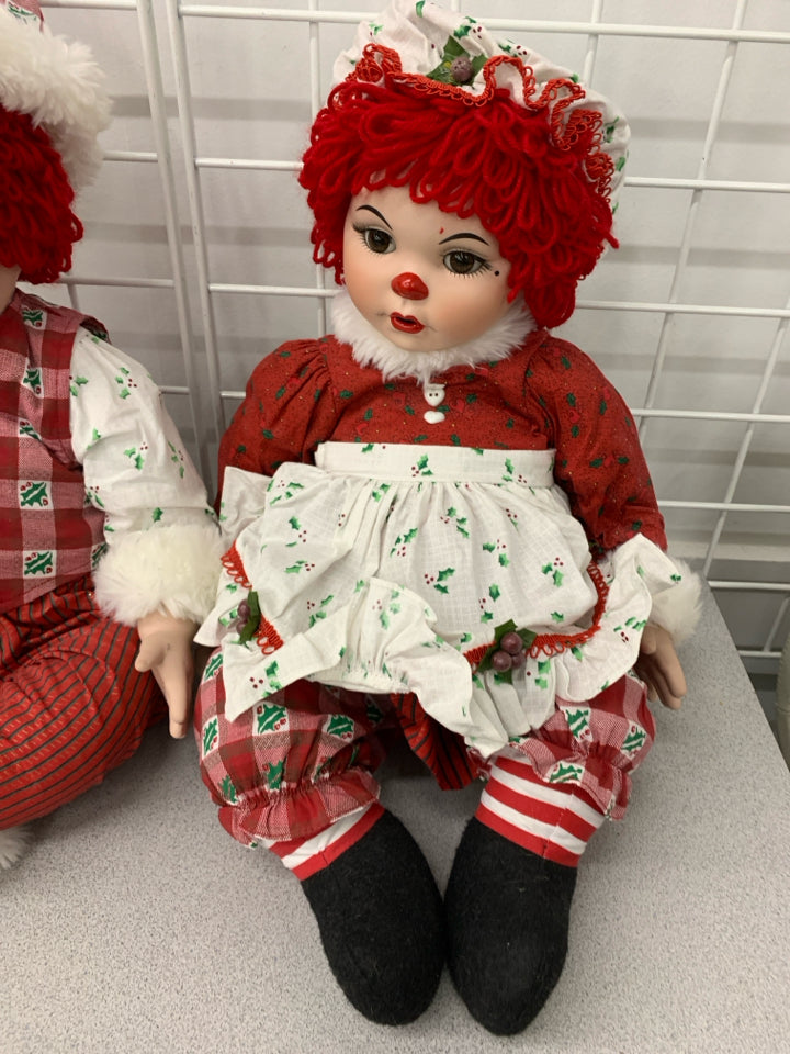 2- MISTLETOE TWINS - MARIE OSMOND SITTING CHRISTMAS DOLLS.