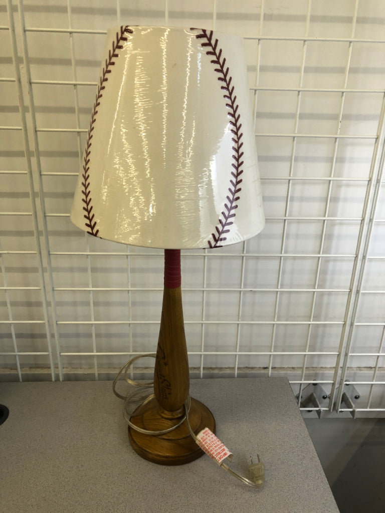 GRAND SLAM WOODEN BAT SHAPED LAMP W/ BASEBALL LAMP SHADE.
