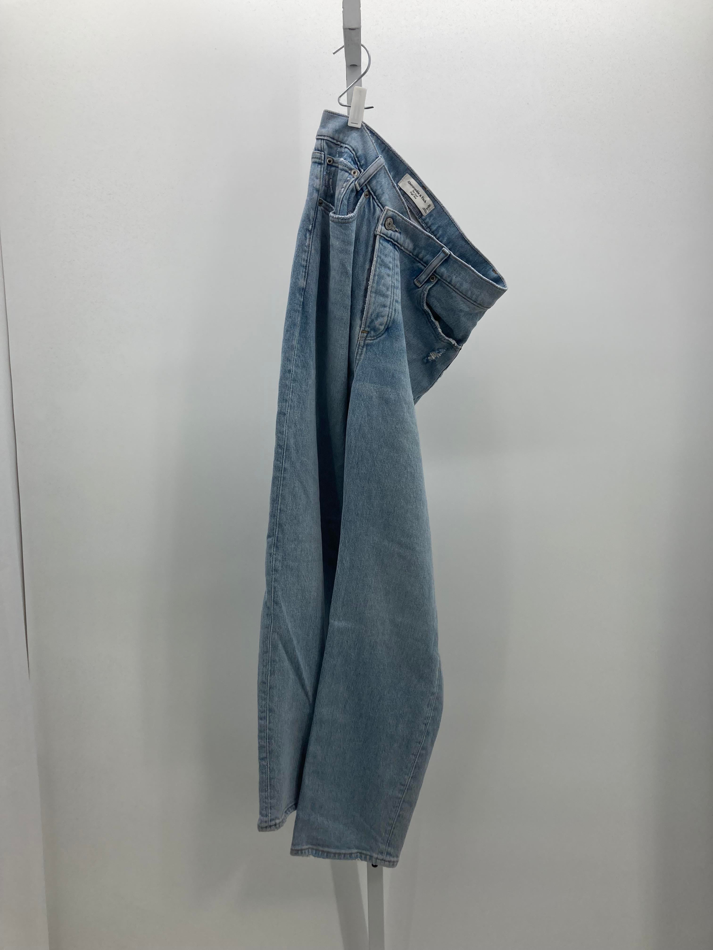Abercrombie Size 2 Short Juniors Jeans