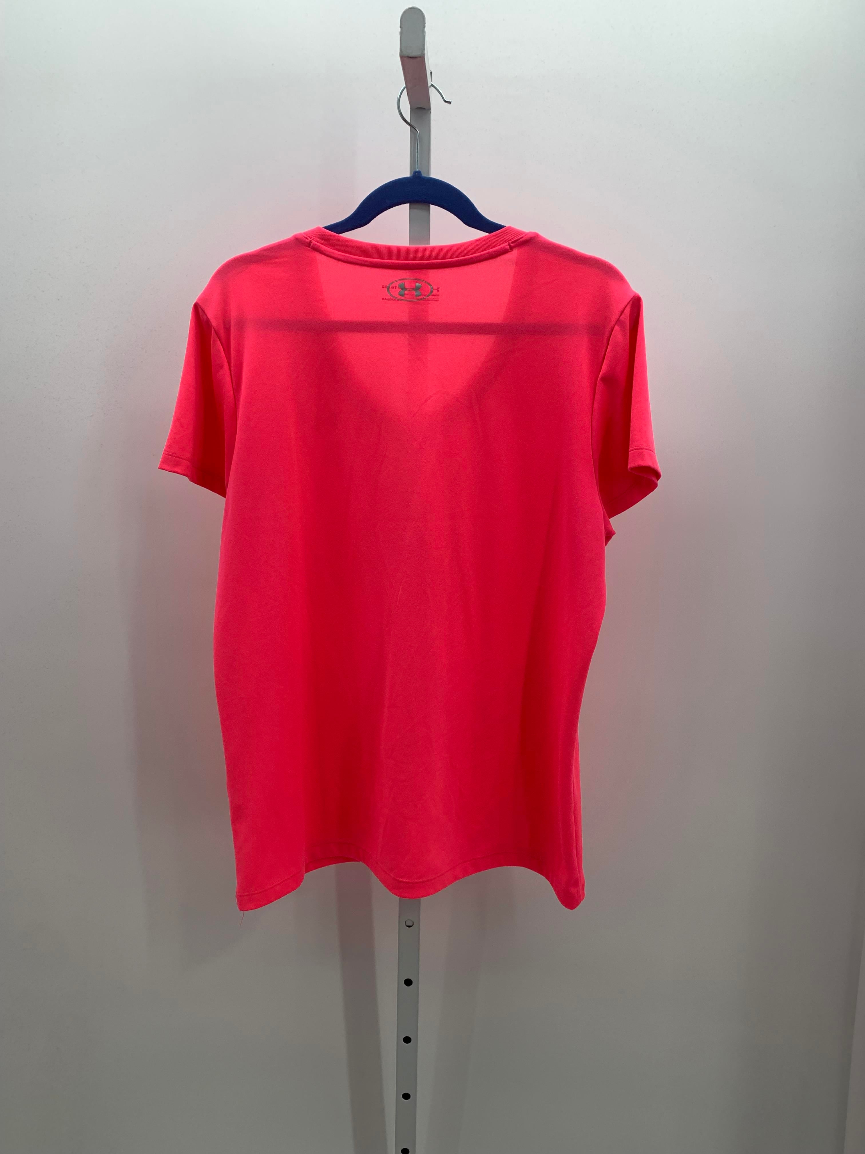 Under Armour Size Extra Large Misses Short Sleeve Shirt