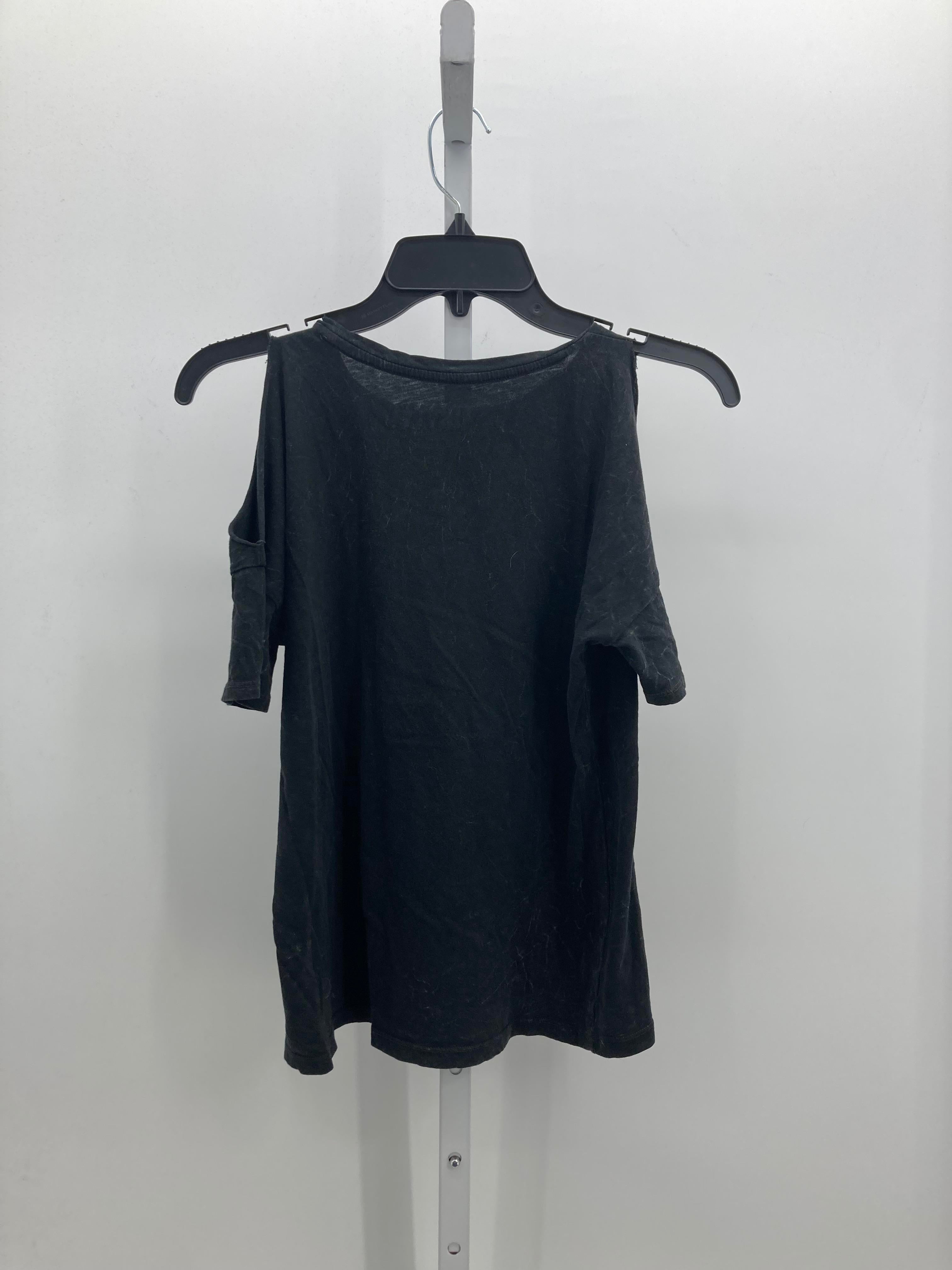 Size X Small Juniors Short Sleeve Shirt