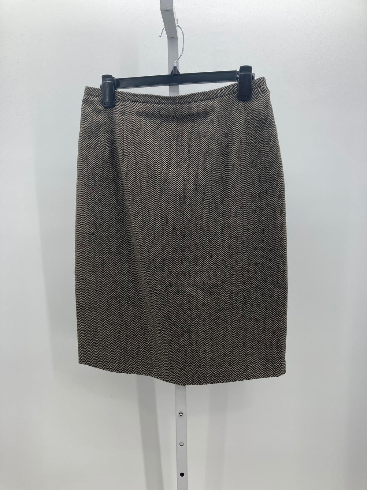 Harve Benard Size 10 Misses Skirt