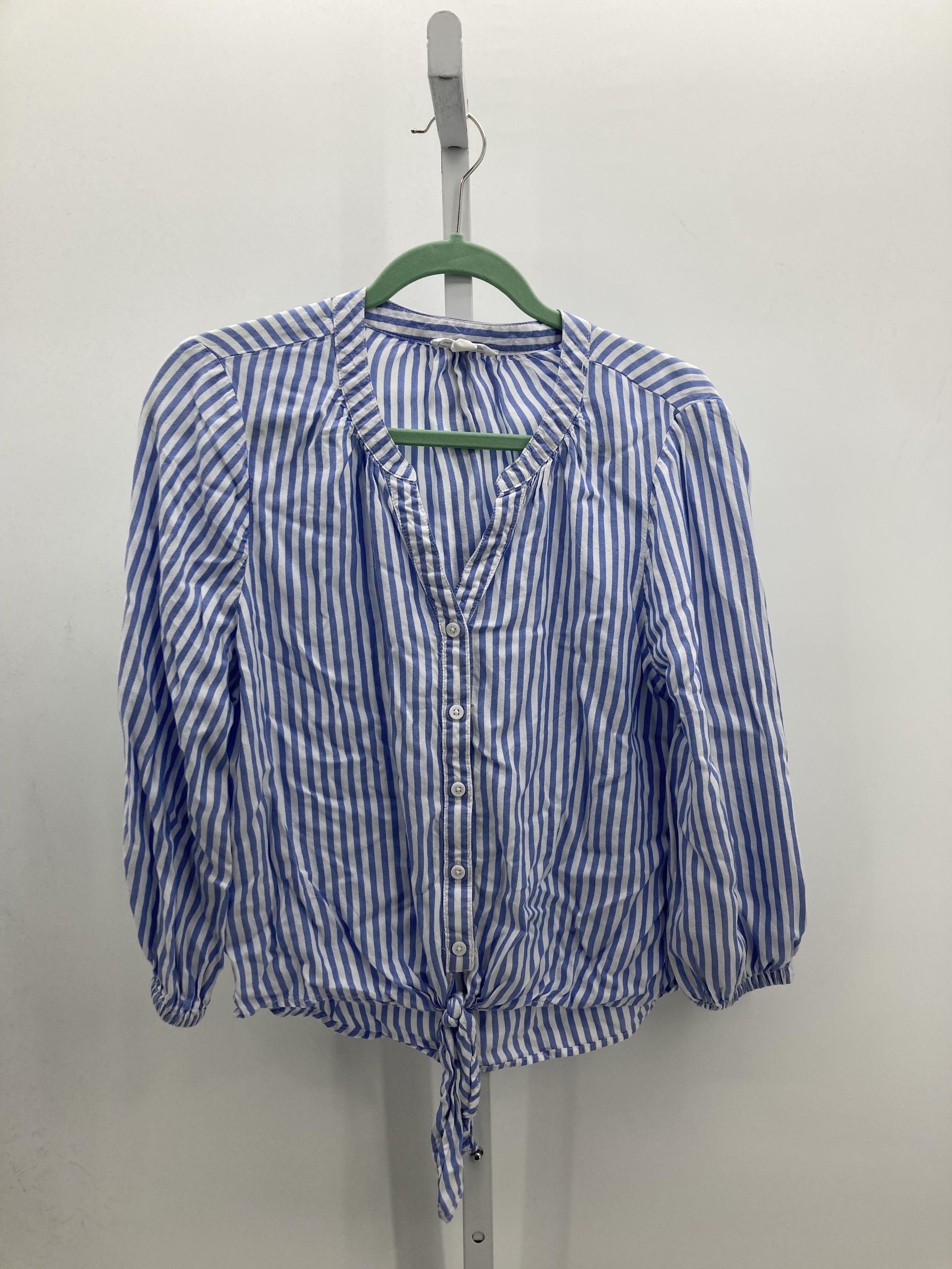 Size Medium Misses 3/4 Sleeve Shirt