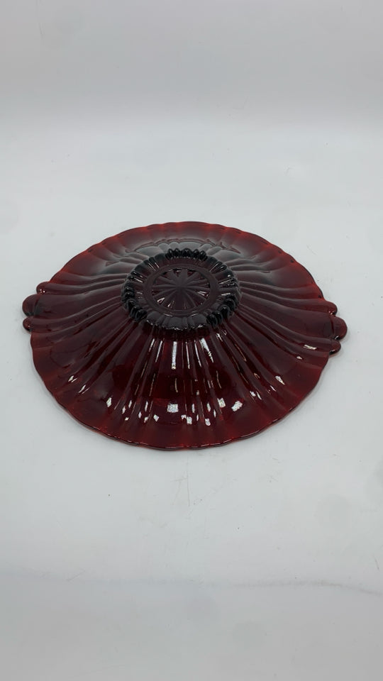 VTG CRANBERRY GLASS PLATE.
