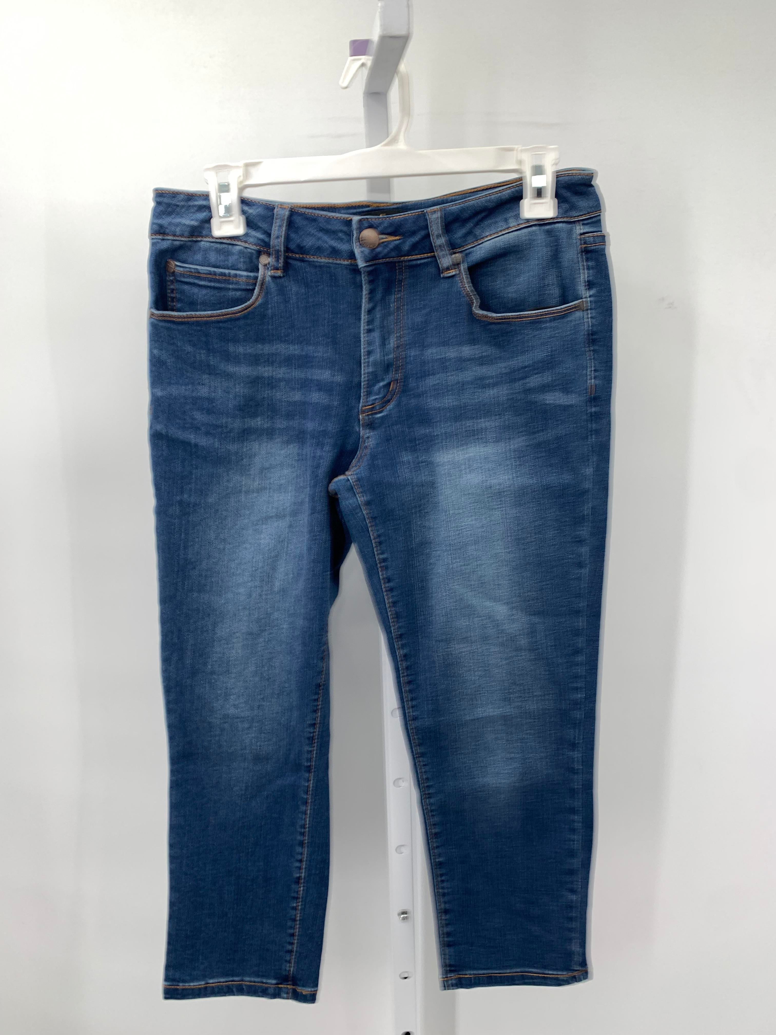 Tahari Size 6 Misses Capri Pants