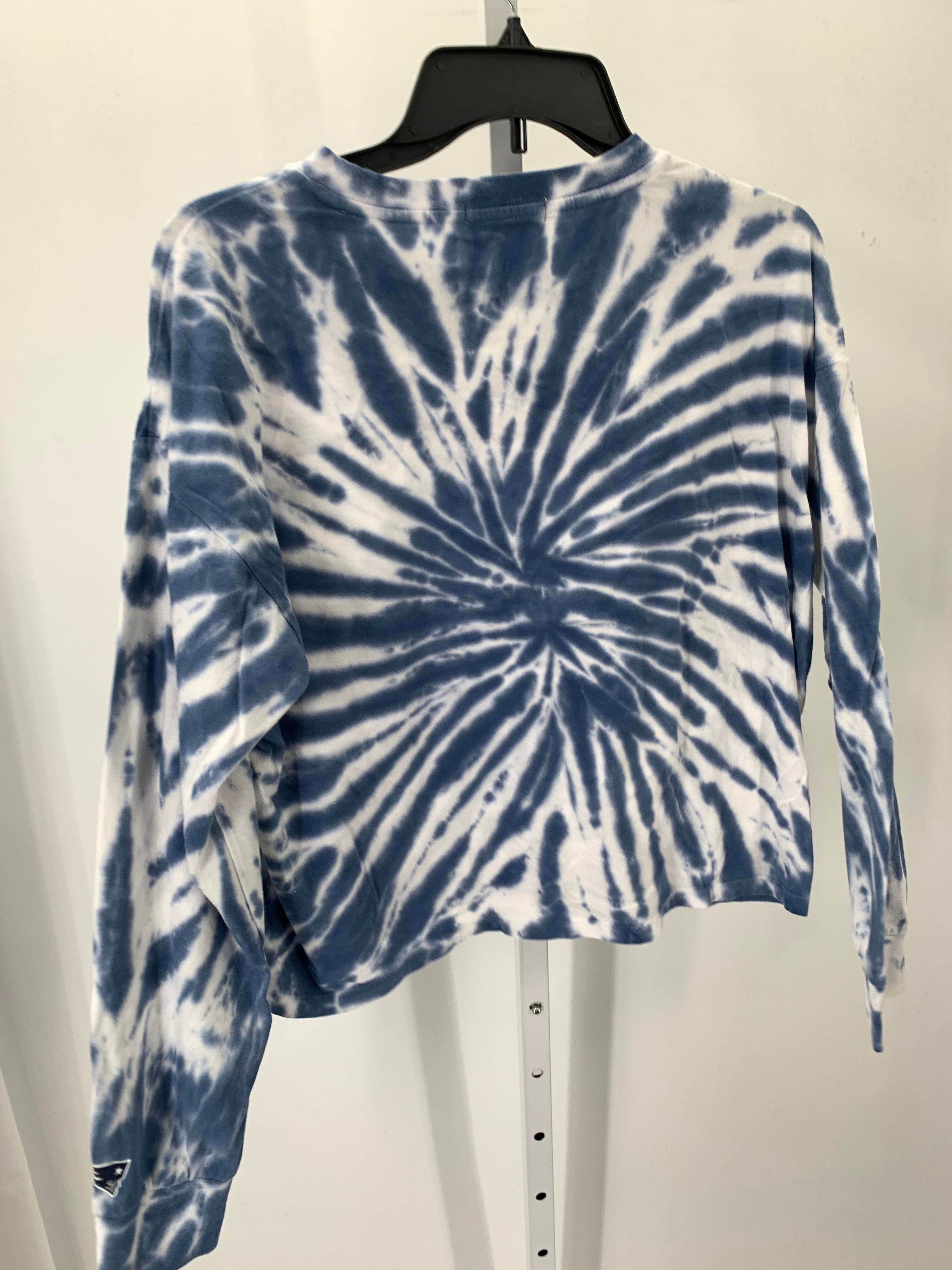 Size Medium Juniors Long Sleeve Shirt