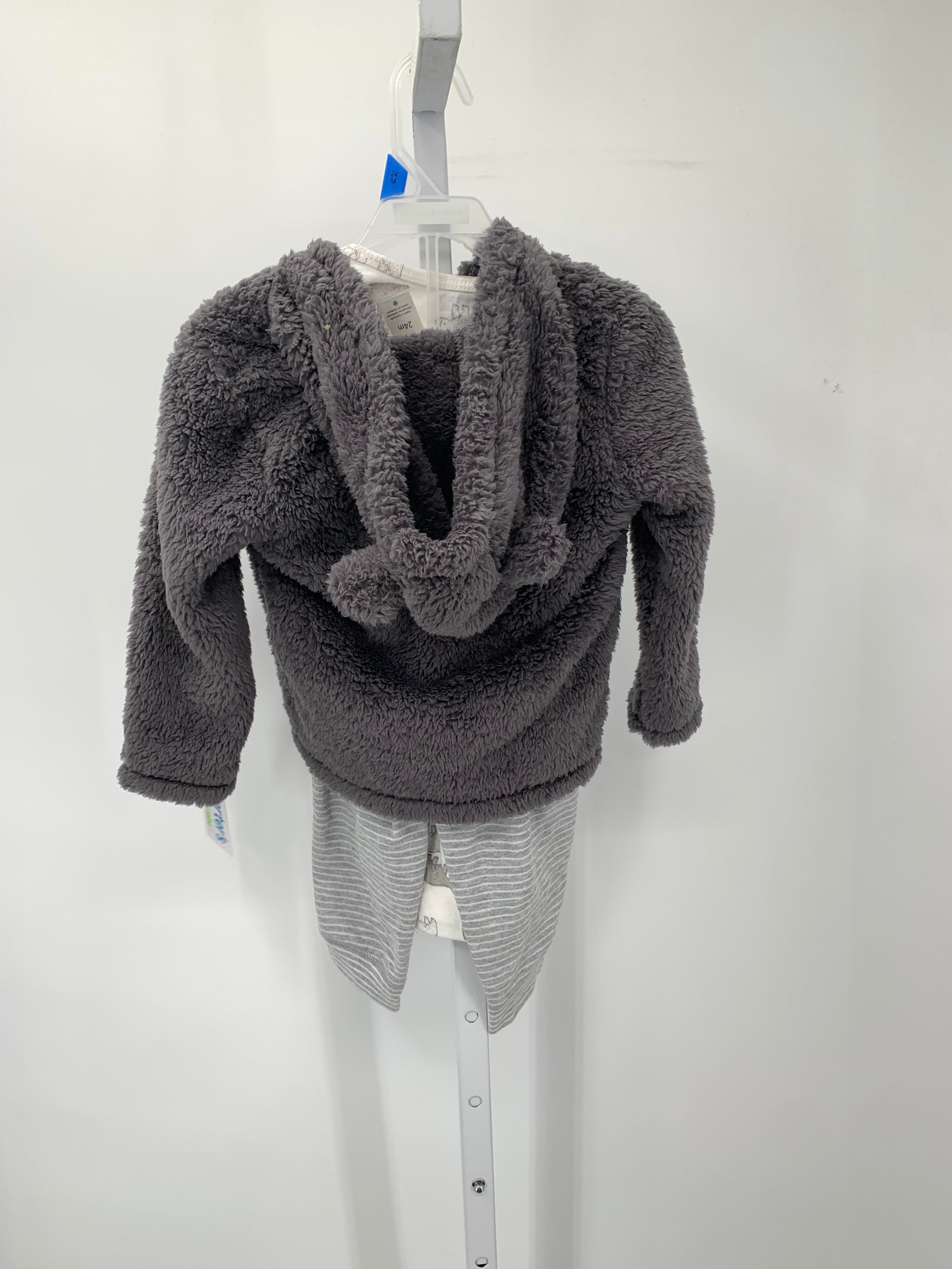 NEW FLEECE HOODED JACKET GREY BEARS SHIRT AND STRIPE PANTS