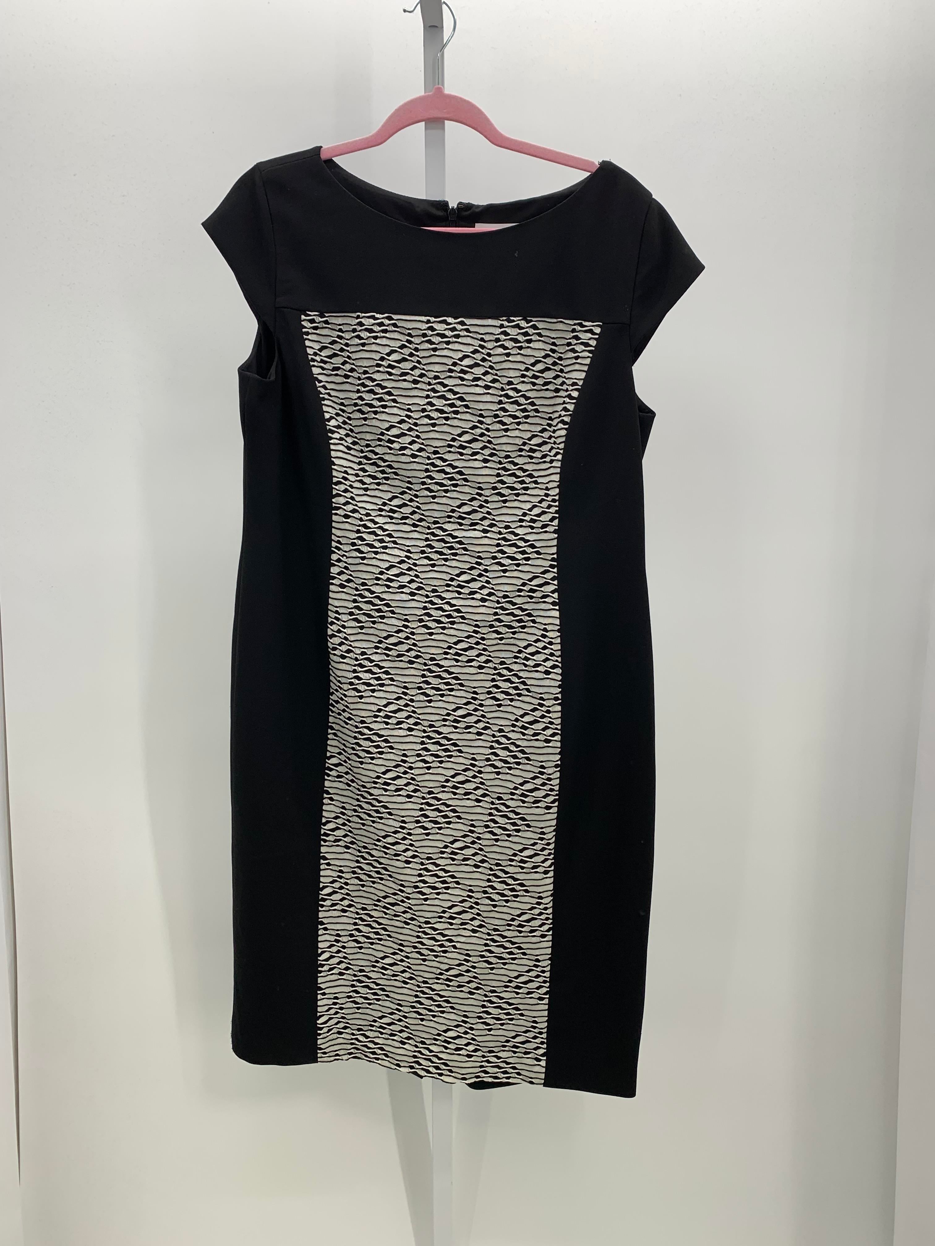 Jones Studio Size 14 Misses Short Sleeve Dress