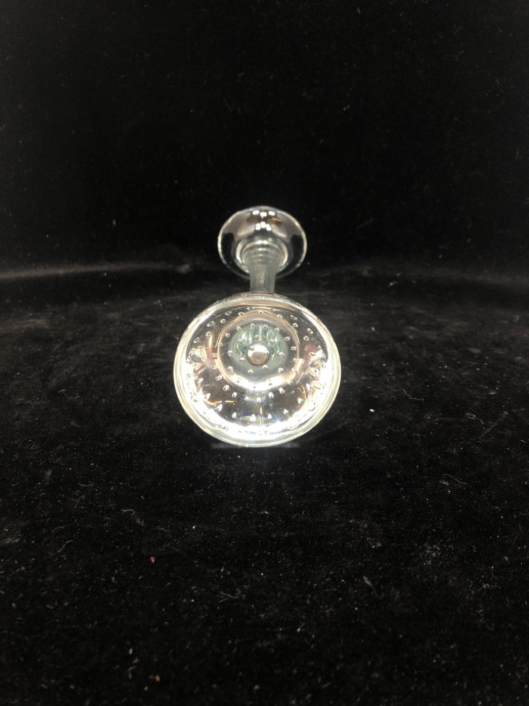 CLEAR BLOWN GLASS BUD VASE.