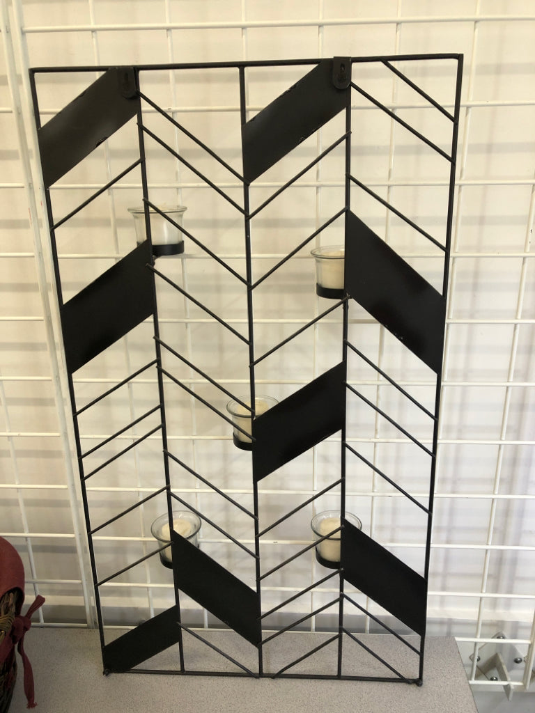 ELECTRIC CANDLE WALL HANGING HOLDER.