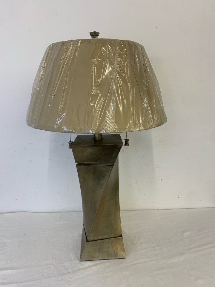 LARGE GOLD TWIST BASE LAMP W/ 2 PULL CHAINS NEW GOLD SHADE.