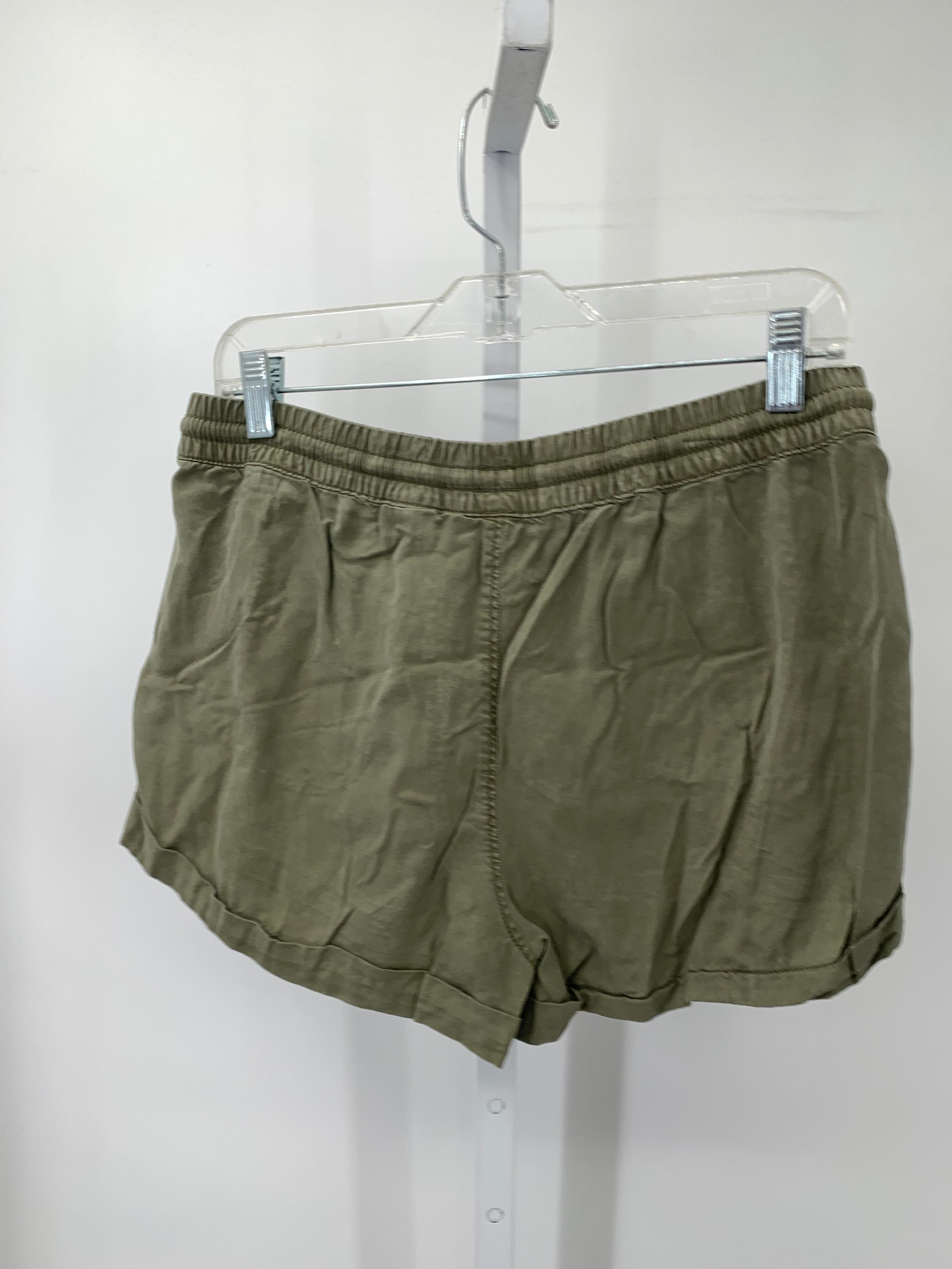Divided Size 8 Juniors Shorts