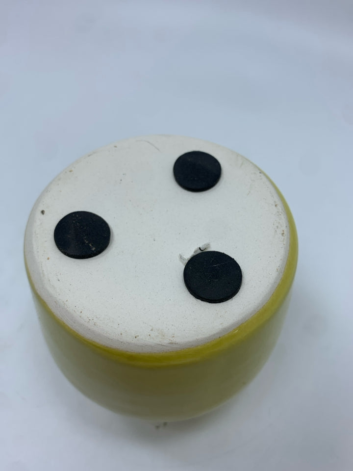 SM RUSTIC YELLOW GLAZED VASE.