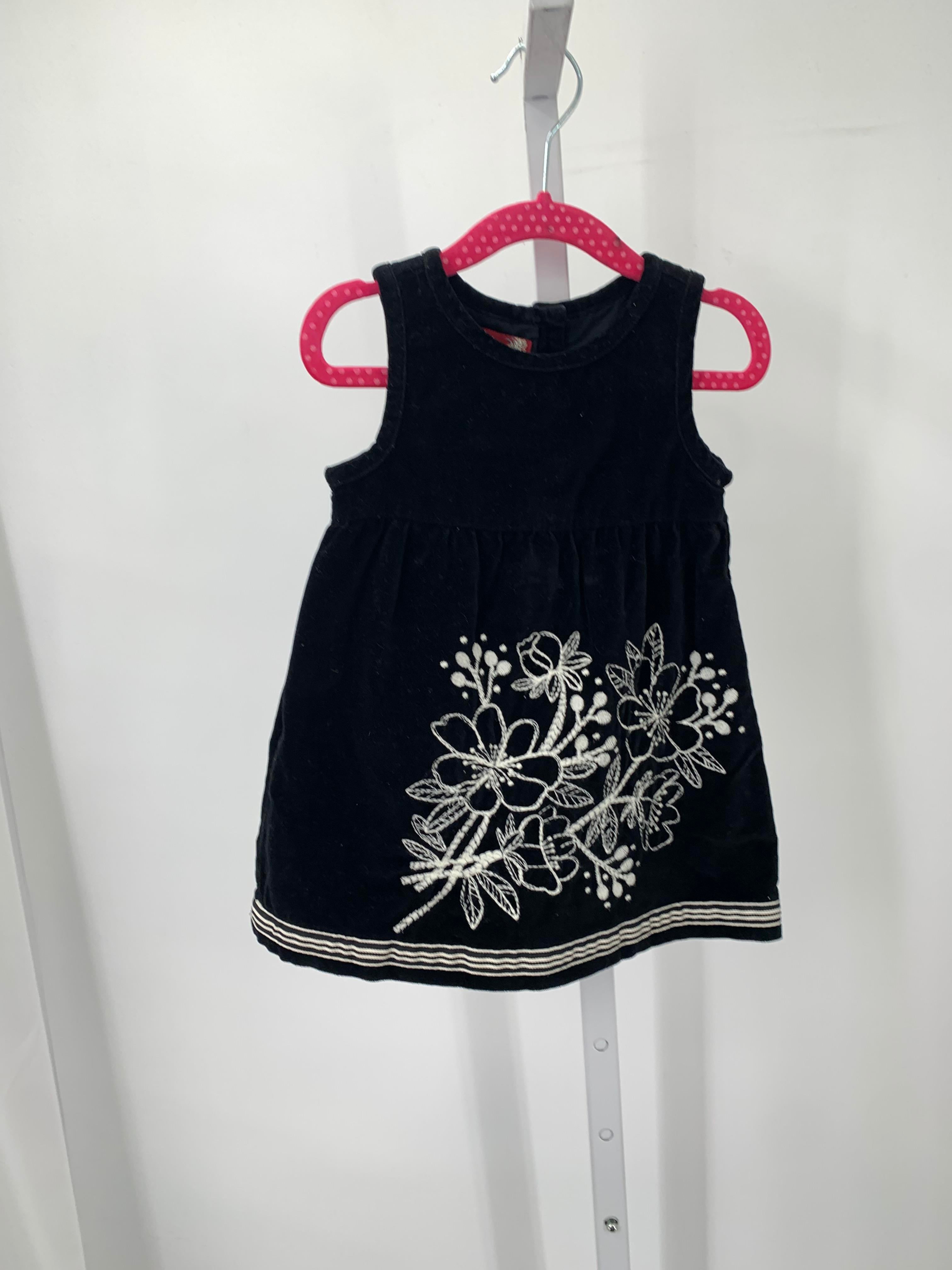 Old Navy Size 12-18 Months Boys Sleeveless Dress