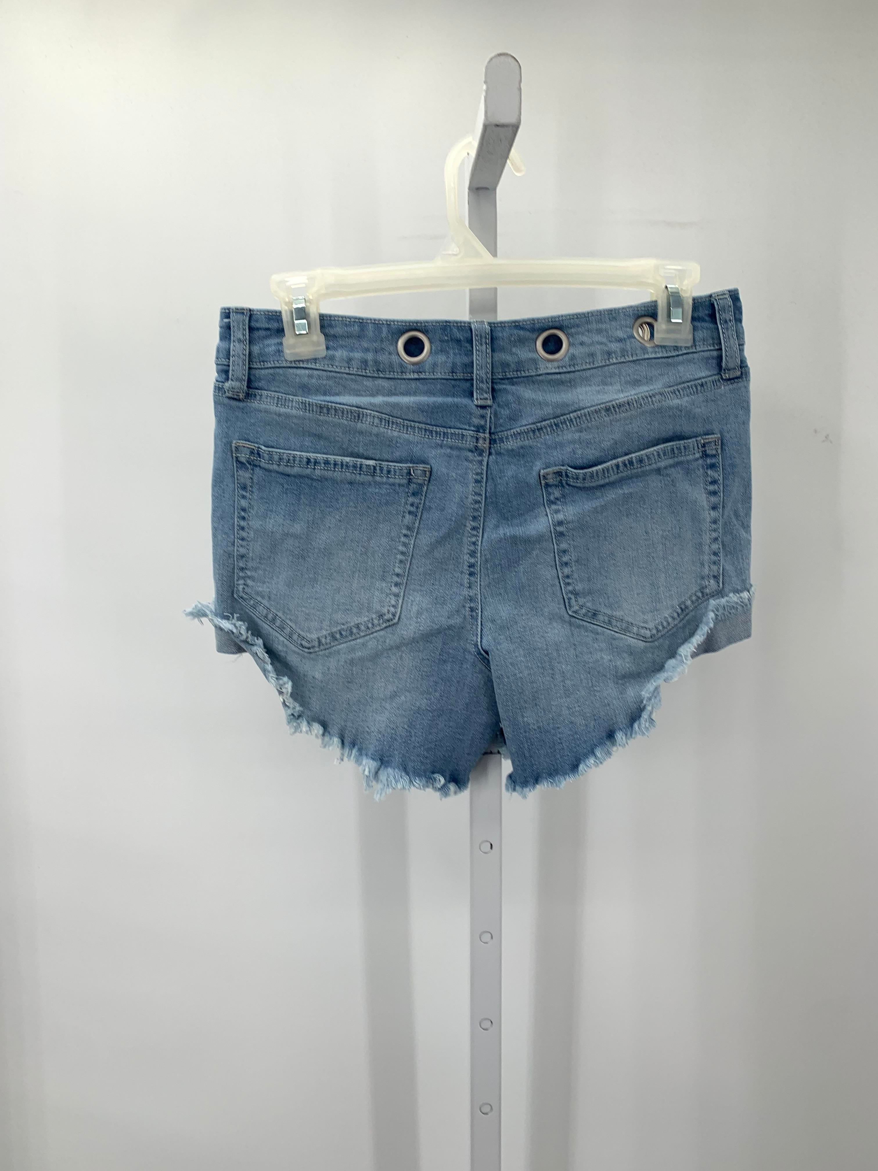 Size 4 Juniors Shorts