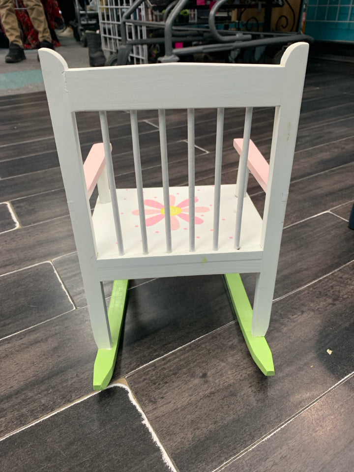 DOLL ROCKING CHAIR GREEN/WHITE