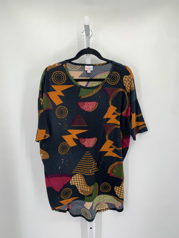 Lularoe Size Medium Misses Short Sleeve Shirt