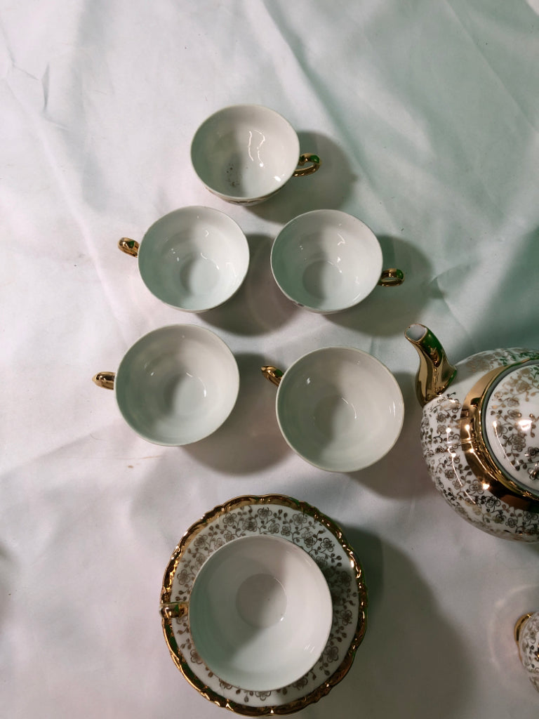 Tea Set