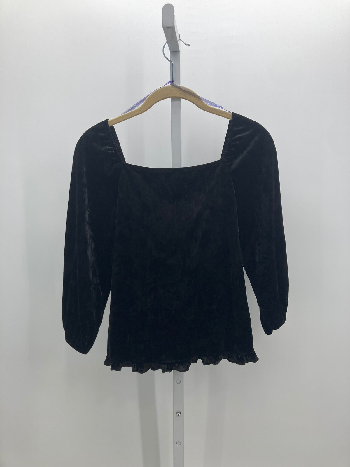By & By Size Large Juniors Long Sleeve Shirt
