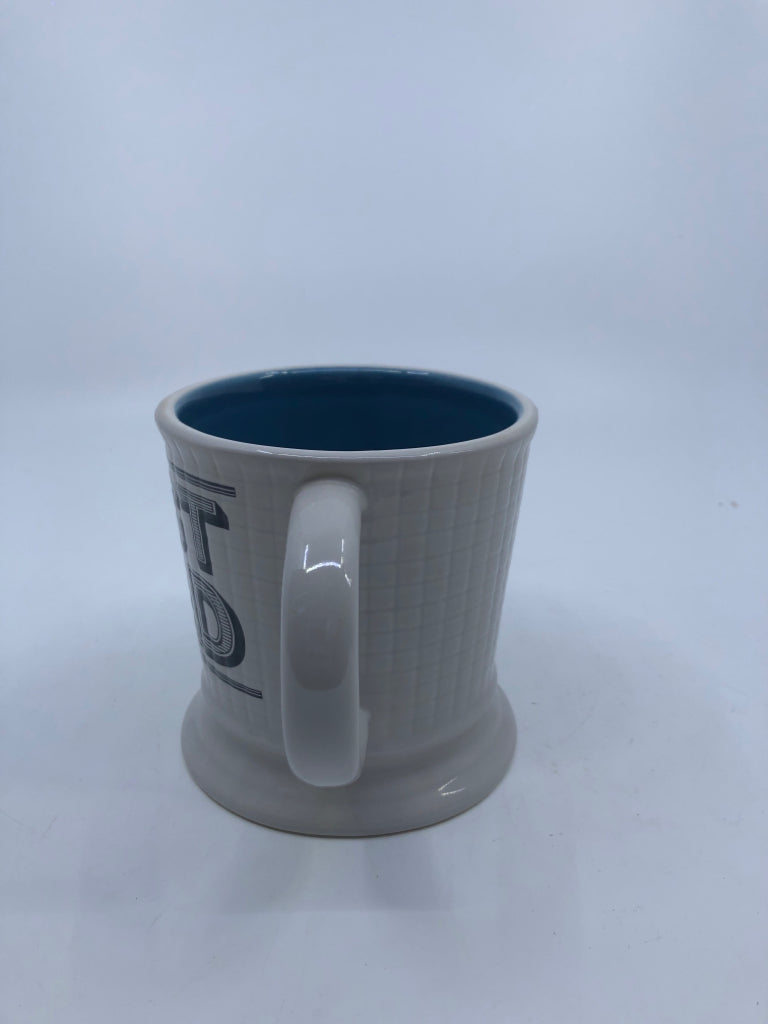 BEST DAD WHITE MUG / BLUE INSIDE.