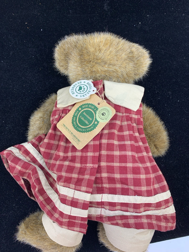 BOYDS BEAR IN PLAID DRESS W HEARTS.