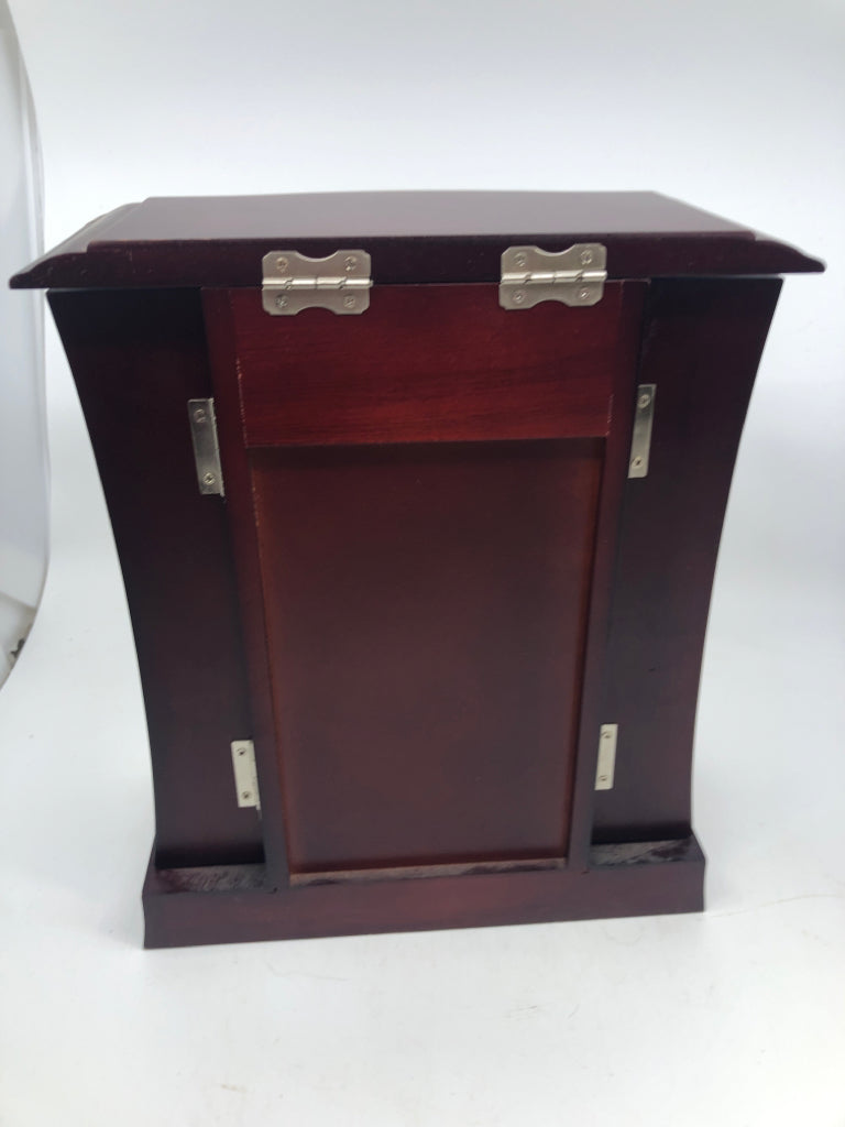 CHERRY WOOD 5 DRAWER JEWLERY BOX.