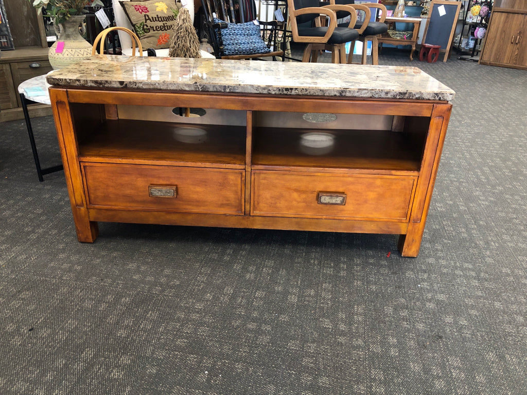 FAUX HEAVY BROWN SQUARE DESIGN TOP W/ WOOD BASE 2 CUBBIES/DRAWERS.