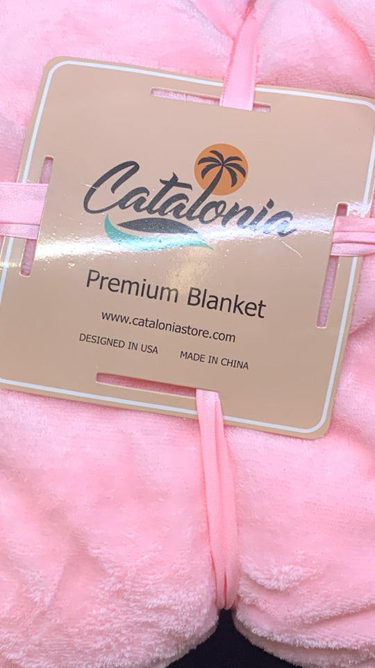NIP PINK/WHITE THROW BLANKET