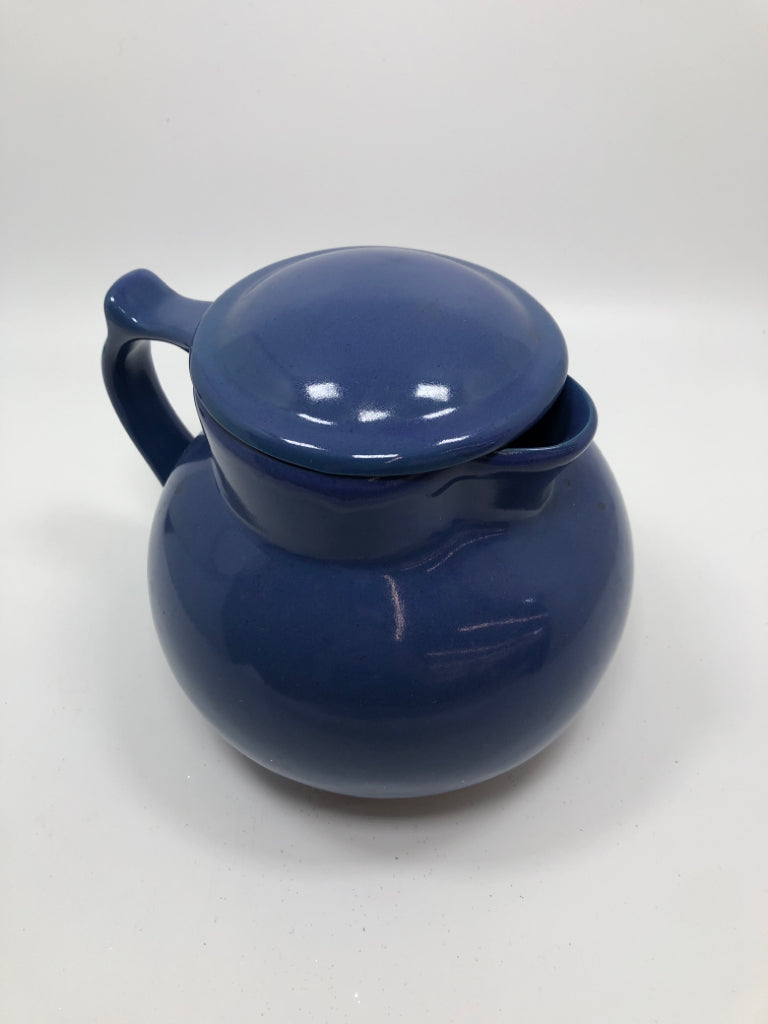 BLUE CERAMIC CUPPER COFFEE CARAFE W/LID.