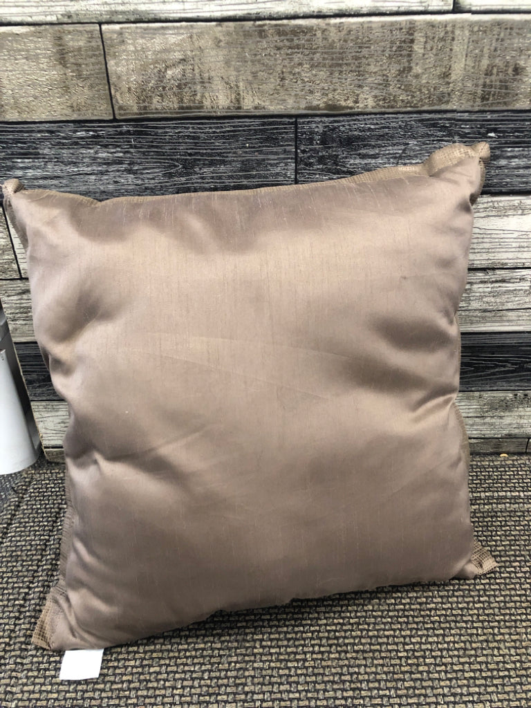 MARTHA STEWART BROWN THROW PILLOW.