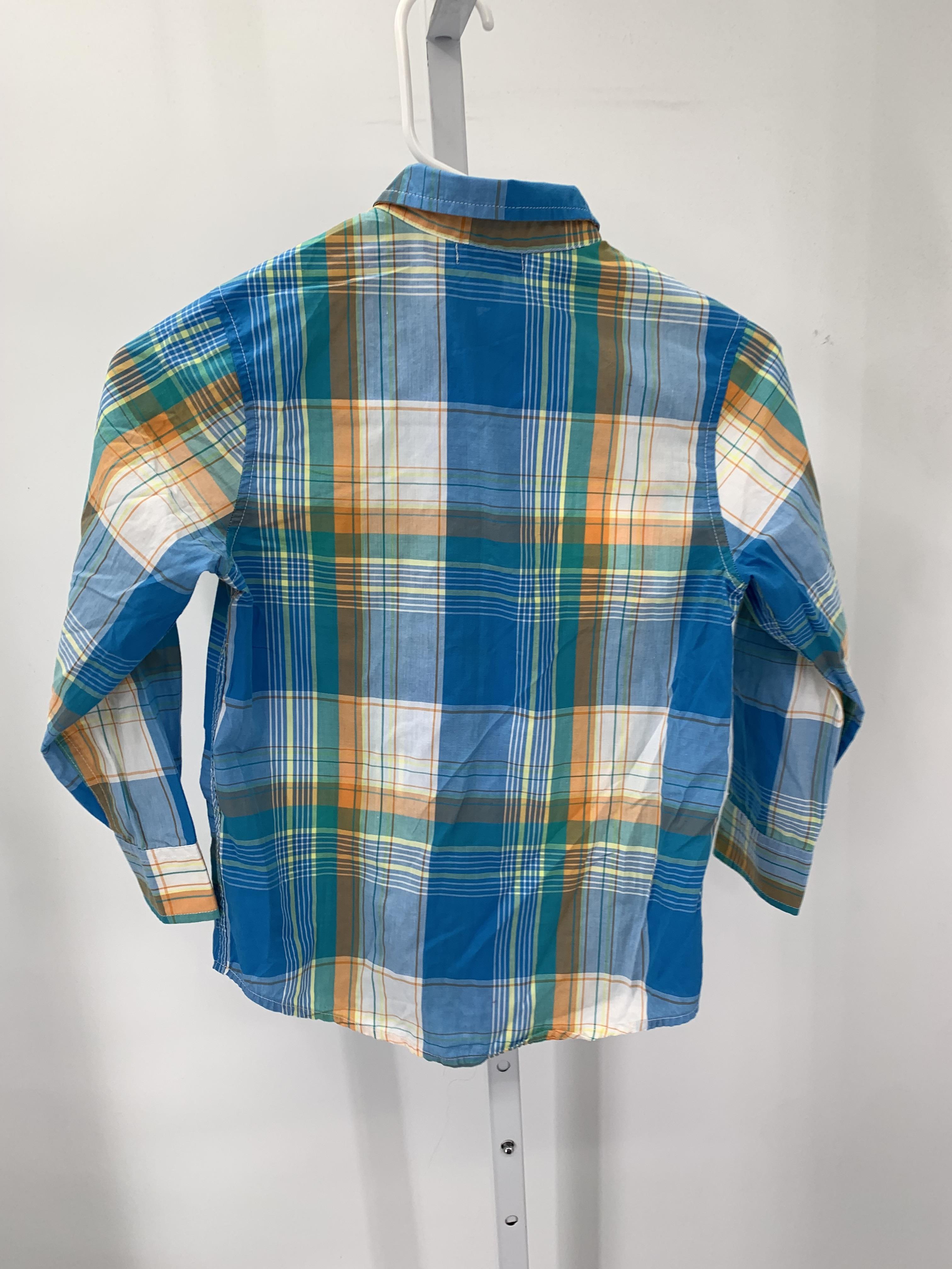 PLAID BTN DOWN