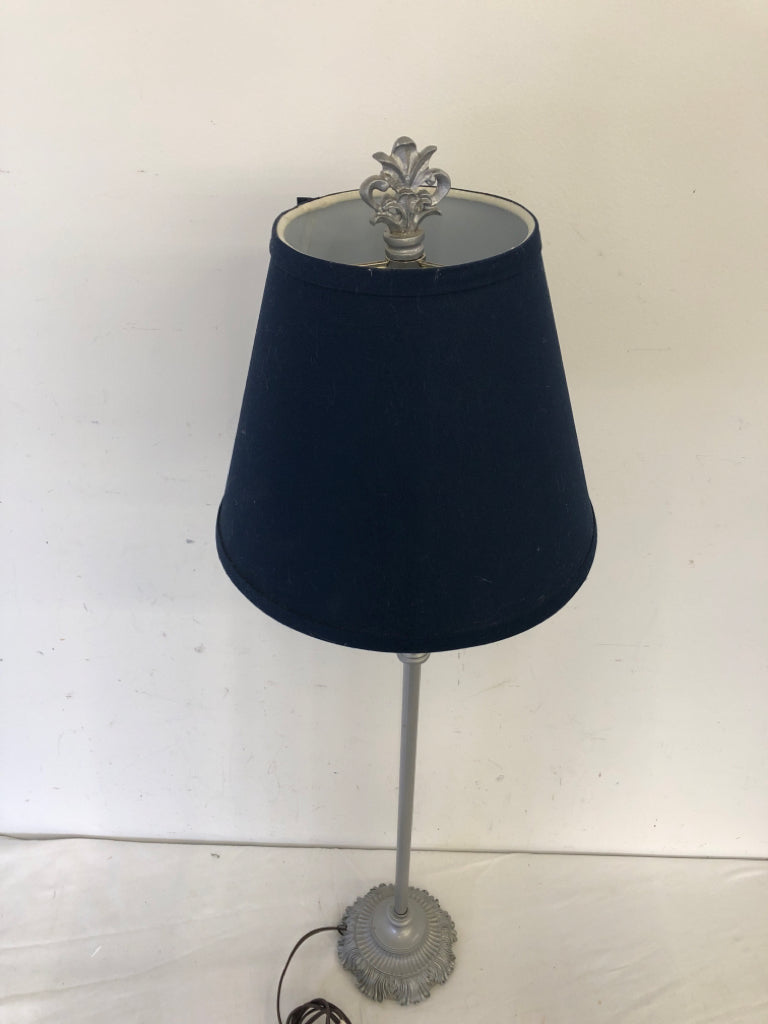 GRAY WOODEN SKINNY BASE LAMP W/NAVY SHADE.