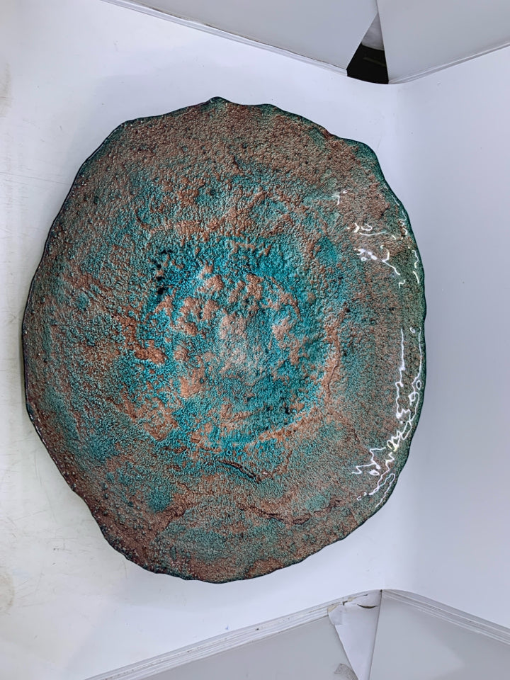 LARGE BLUE/PINK GLASS BOWL UNEVEN EDGE.